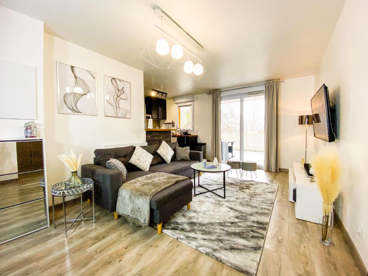 The Grey House - Parking - Piscine - Rer A 6 Min Διαμέρισμα Μπισί-Σεν Ζορζ Εξωτερικό φωτογραφία