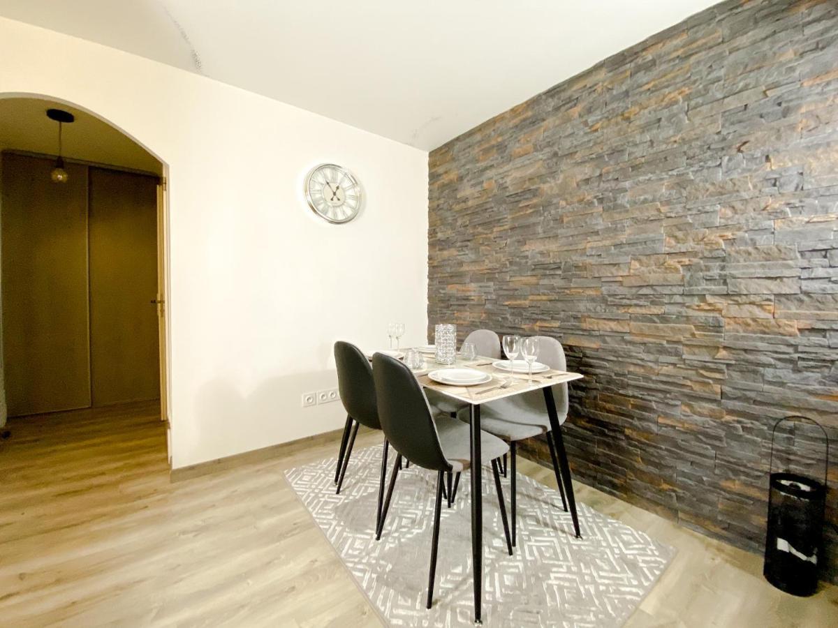 The Grey House - Parking - Piscine - Rer A 6 Min Διαμέρισμα Μπισί-Σεν Ζορζ Εξωτερικό φωτογραφία